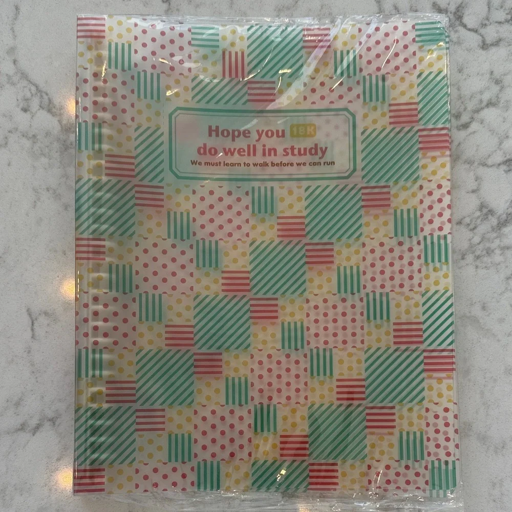 (Unopened) Rilakkuma folder + loose-leaf notebook - Picture 5 of 9
